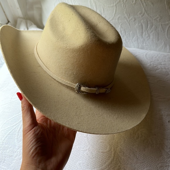 Cream Western Cowboy Hat - Picture 4 of 6